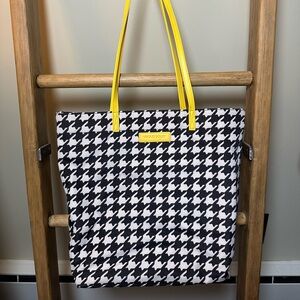 Vera Bradley Small Tote, EUC